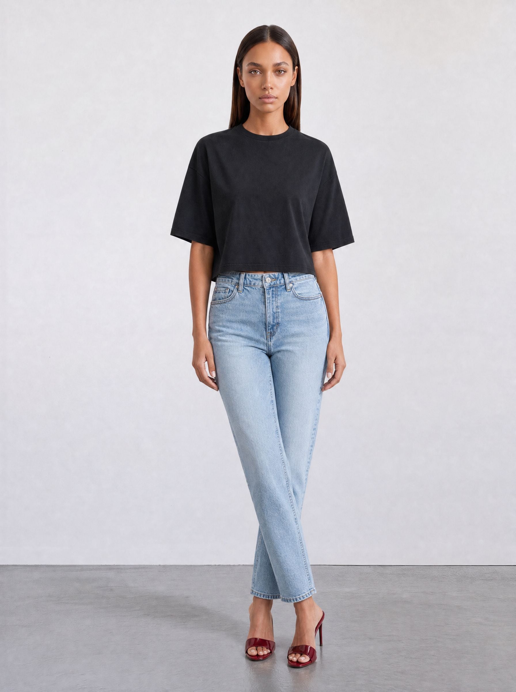 FOUNDATION CROPPED OVERSIZED TEE BLACK