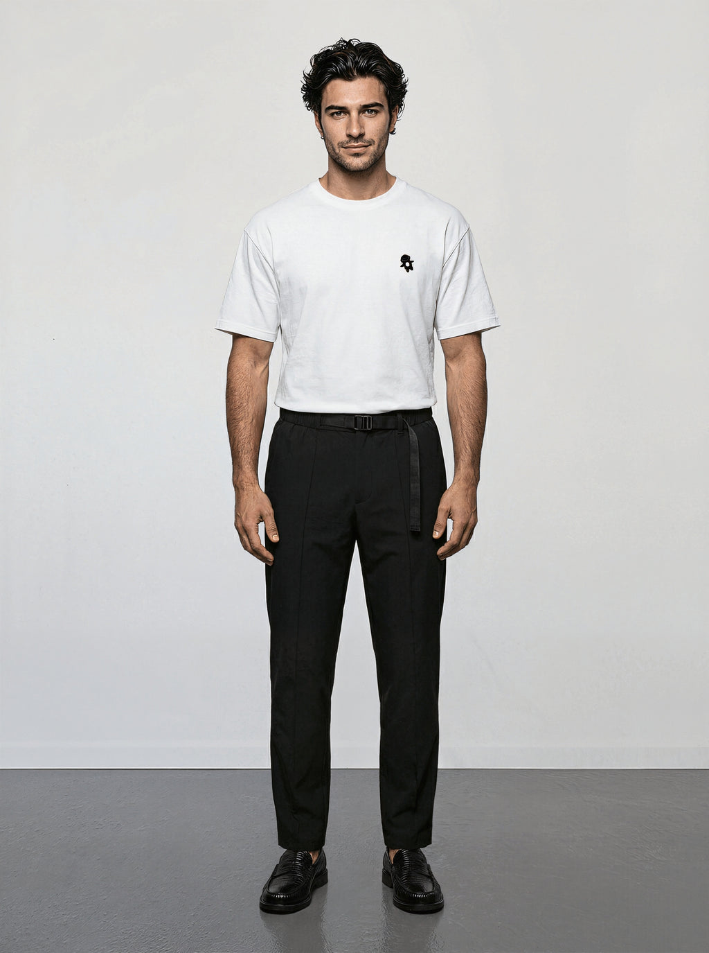 PLUTO EMB WHITE