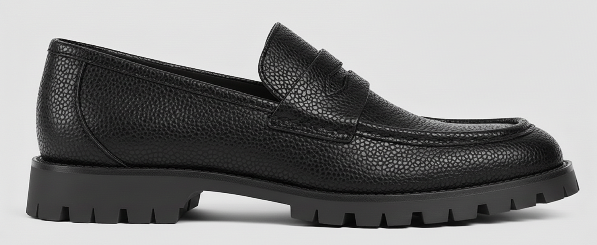 The Obsidian Grain Lug Loafer – Black Textured Leather
